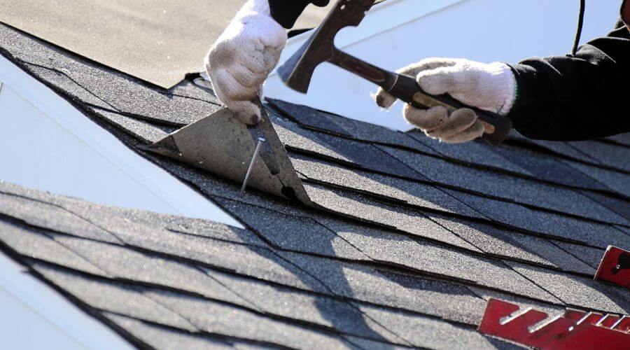 Expert Emergency Roof Repairs services in Dalzell, SC